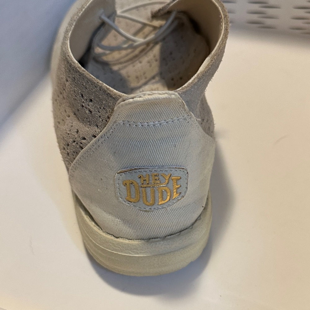 Hey Dude Beige Moccasins - Picture 5 of 14